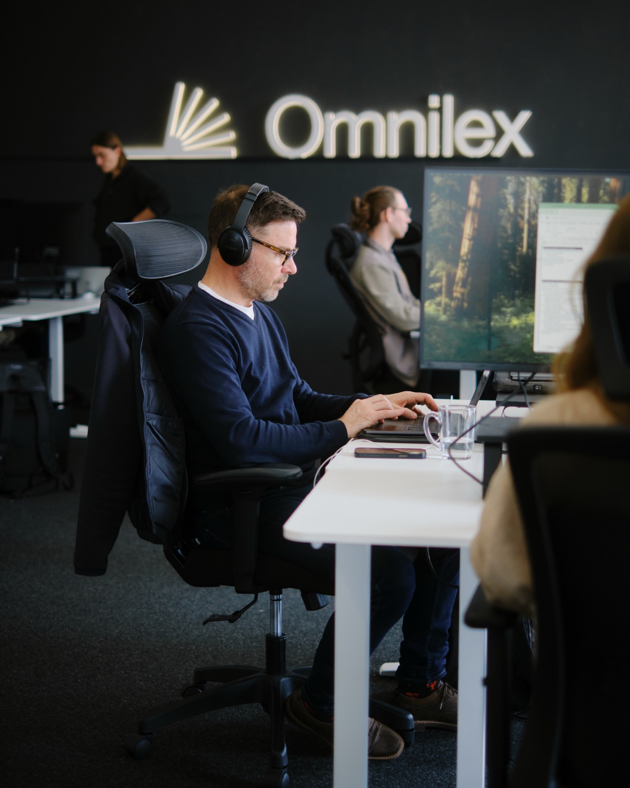 Das Omnilex-Team bei der Arbeit im Zürcher Büro